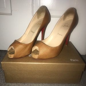 Christian Louboutin Very Prive Camel/Cork Heel